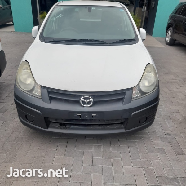 Mazda Familia 1,5L 2015