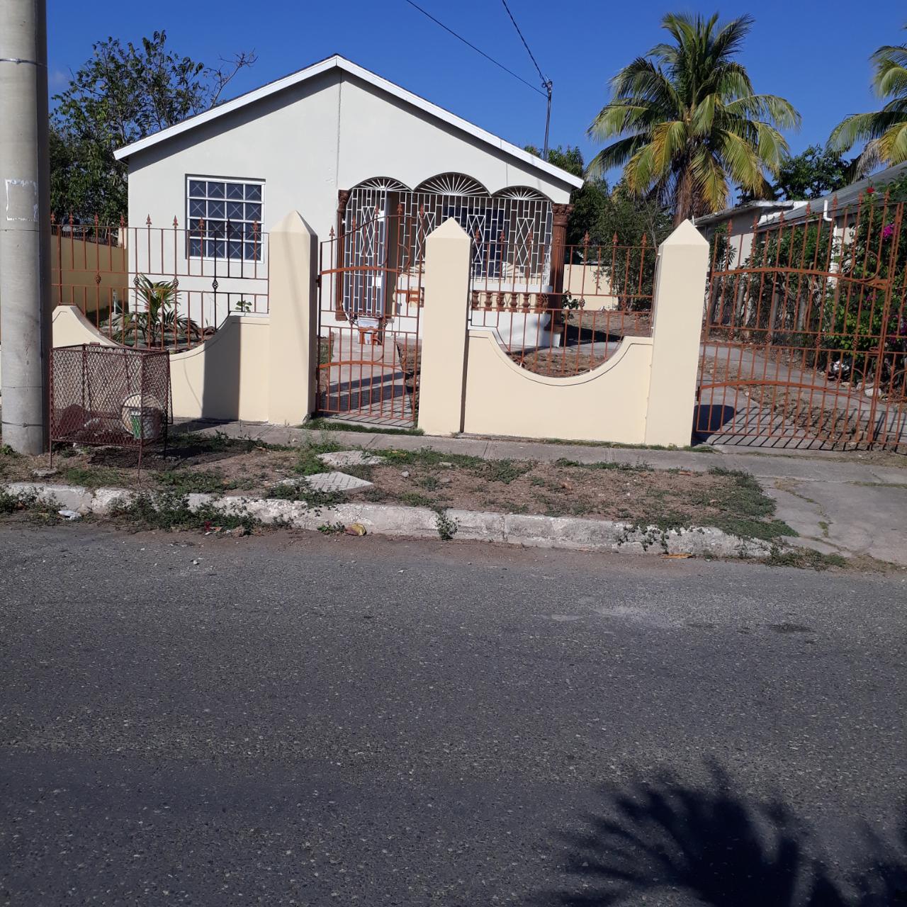 House for Rent   Old Harbour