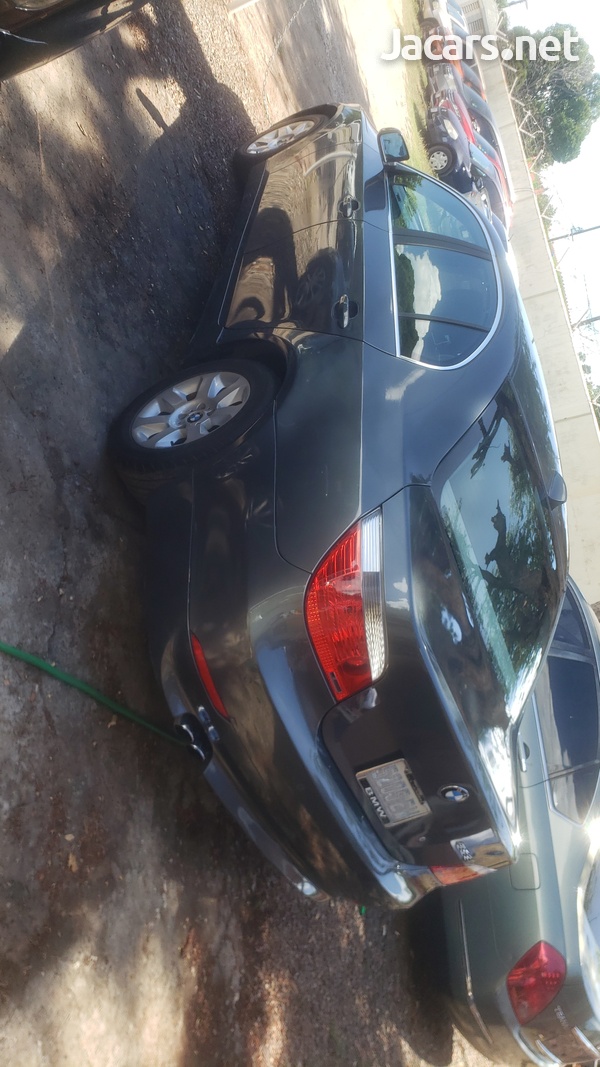 BMW 5-Series 2,5L 2007