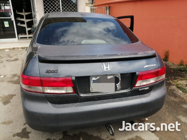 Honda Accord 2,0L 2004