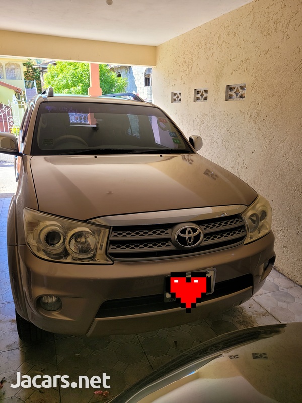 Toyota Fortuner 2,7L 2010