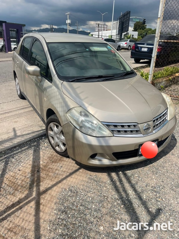 Nissan Tiida 1,5L 2010