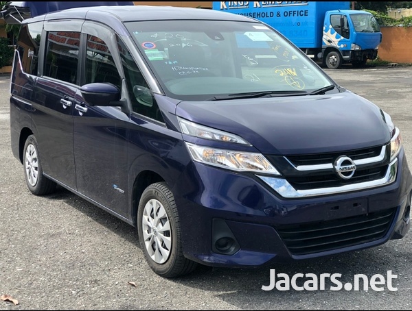 Nissan Serena 2,0L 2016