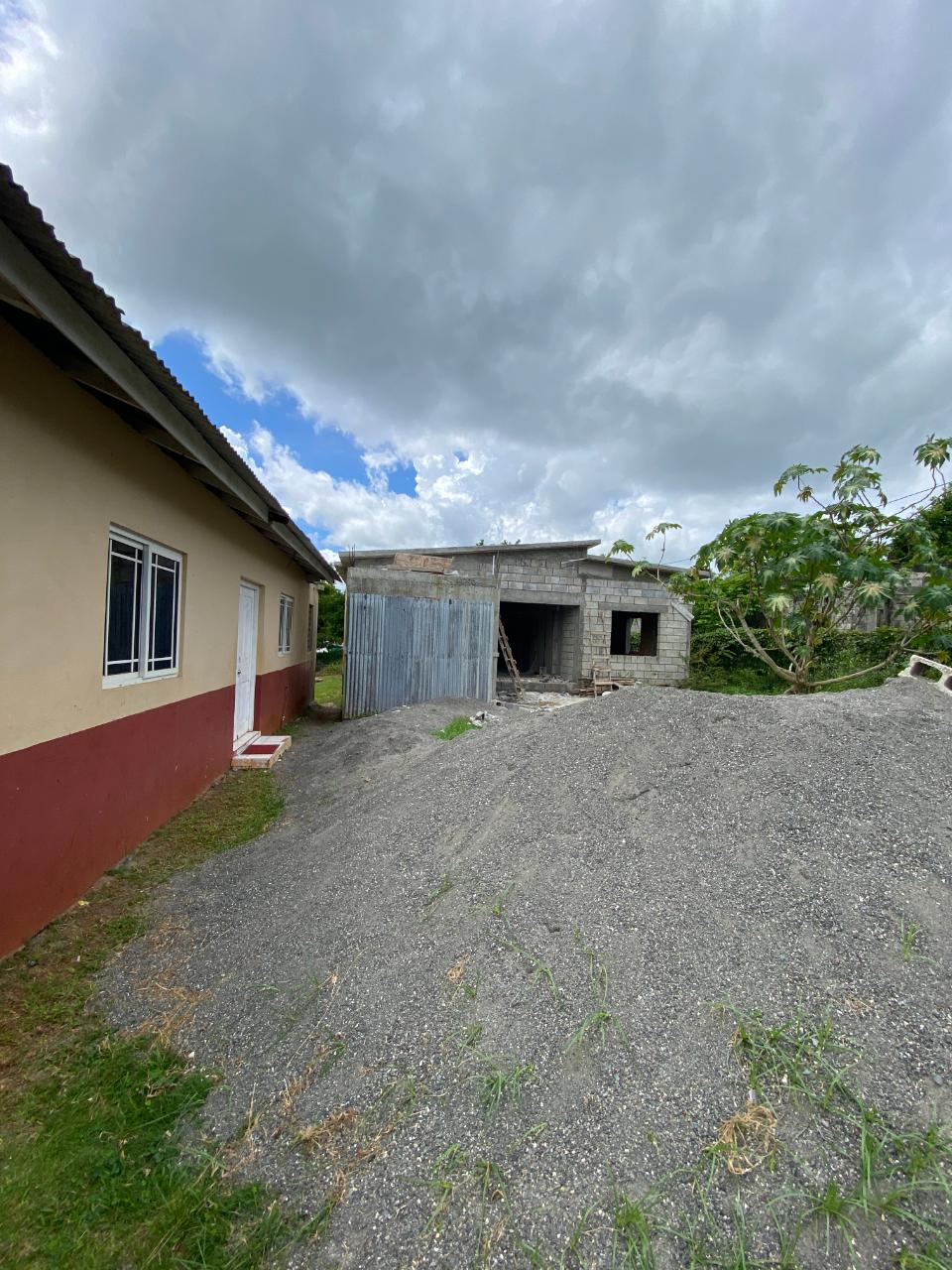 House for Sale   Tower Isle