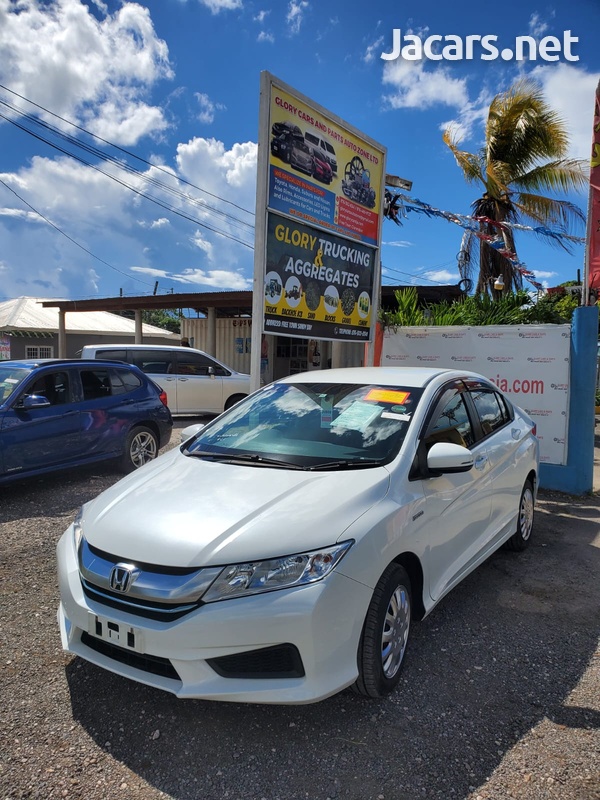 Honda Grace 1,5L 2017