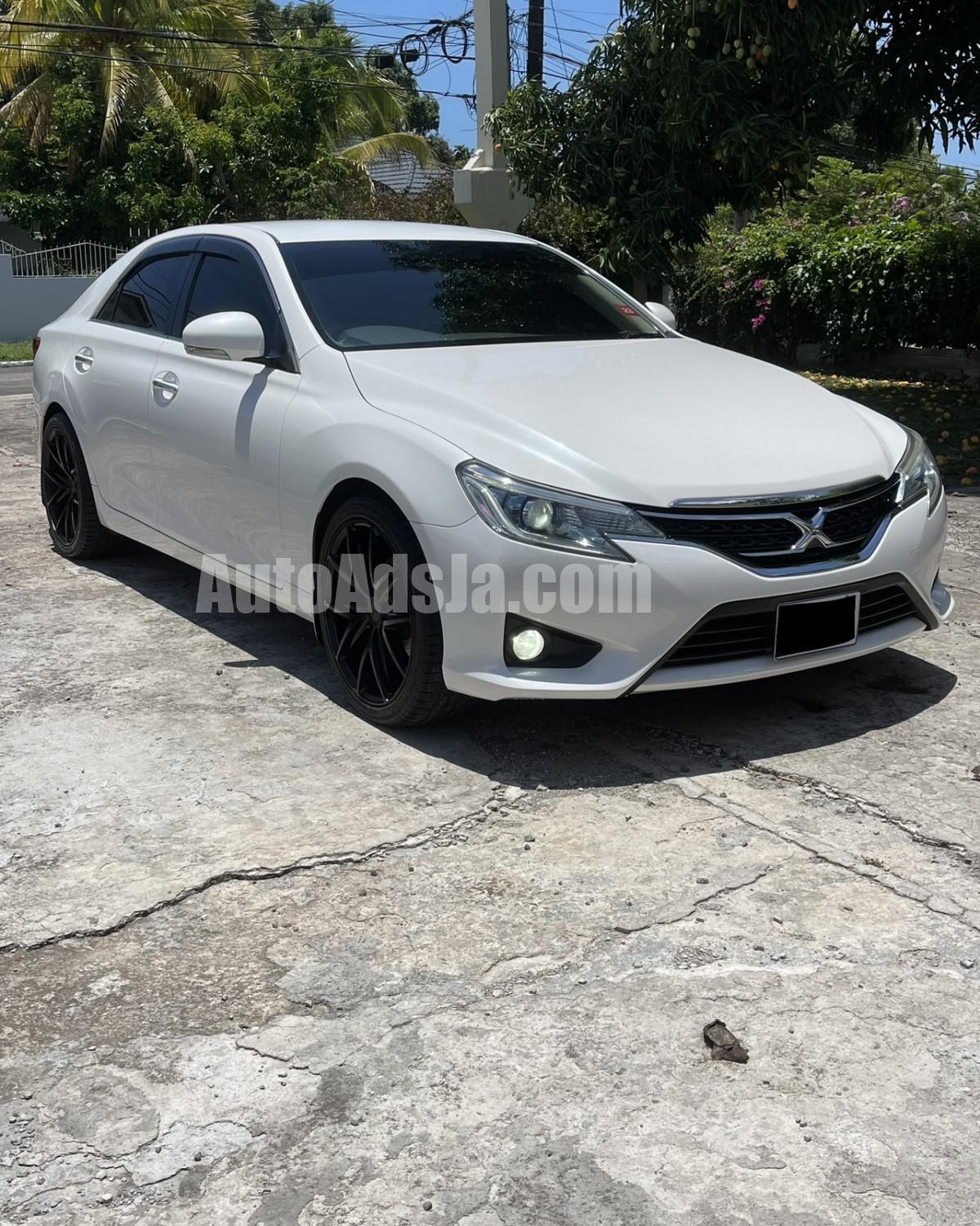 2015 Toyota Markx