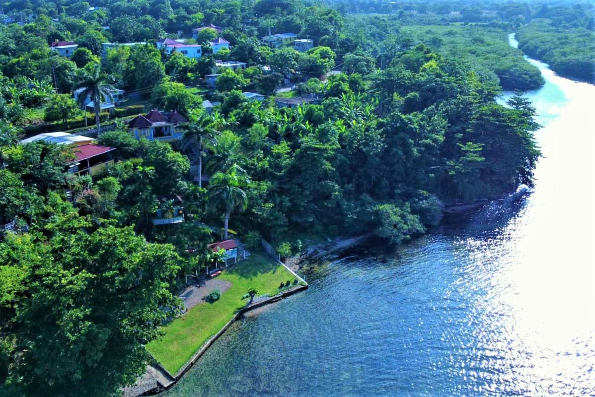 Resort Apartment/Villa for Sale Manchioneal