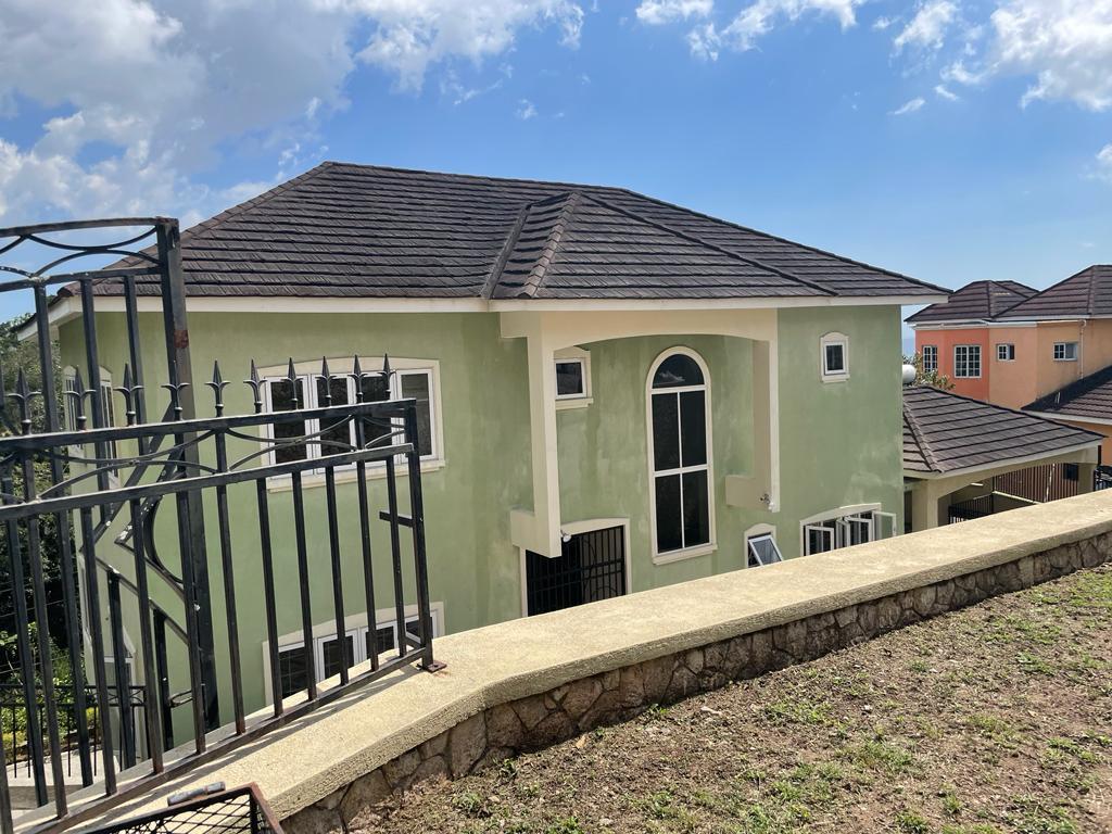 House for Rent   Kingston 9