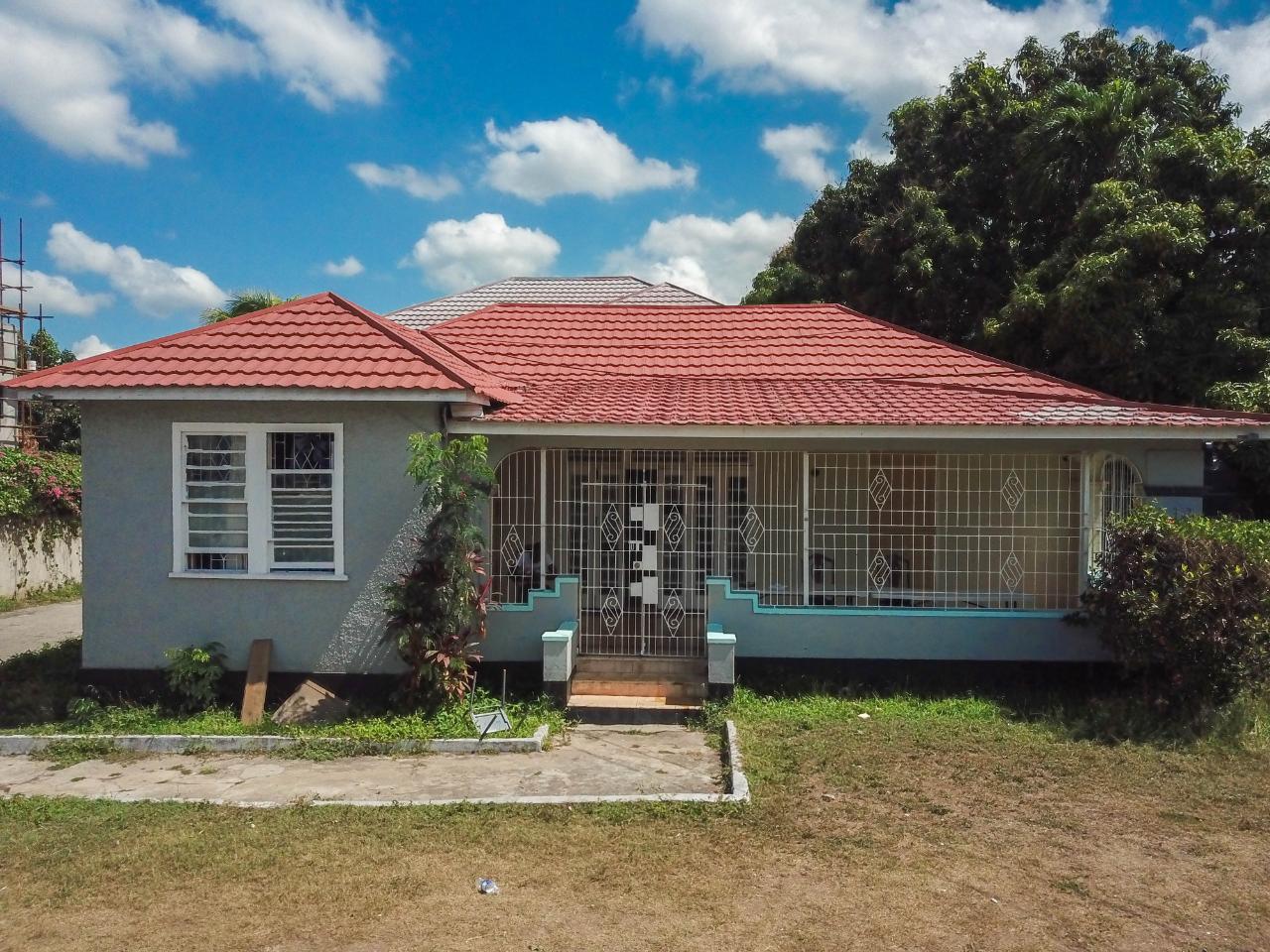 House for Rent   Kingston 6