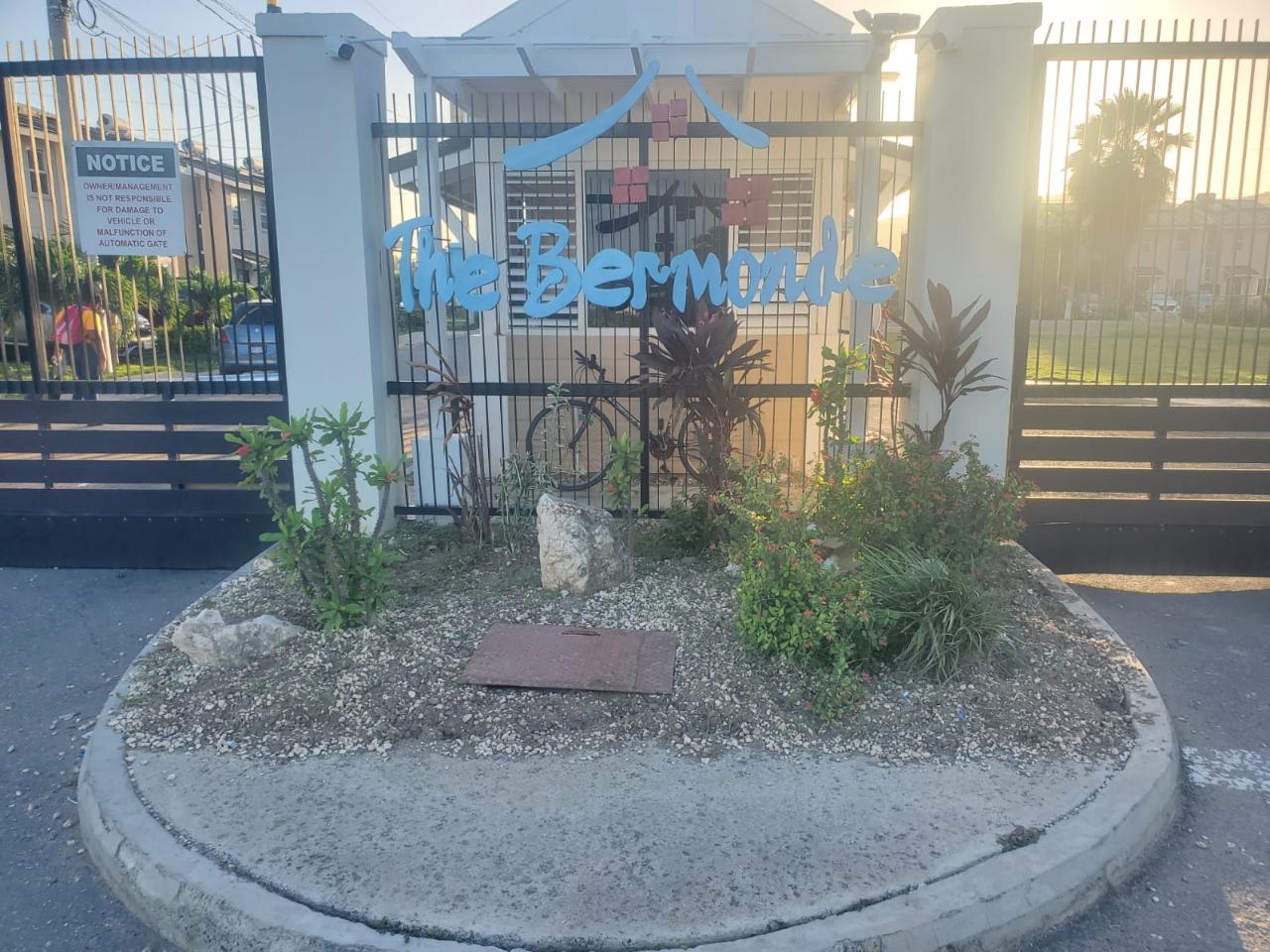 Townhouse for Sale   Greater Portmore