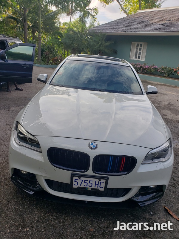 BMW 5-Series 3,0L 2015