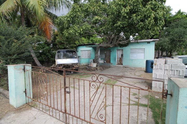 House for Sale   Spanish Town