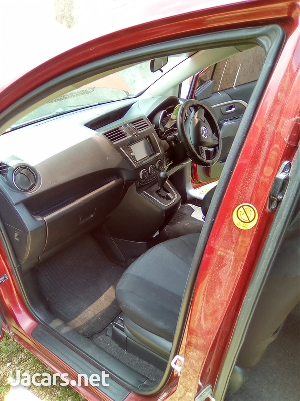 Mazda Premacy 2,0L 2014
