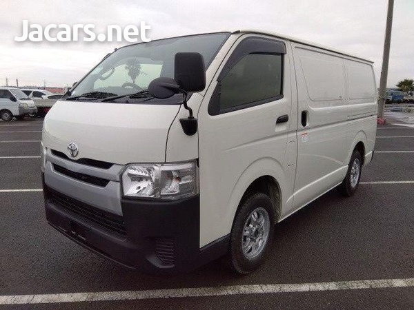 Toyota Hiace 2,0L 2020