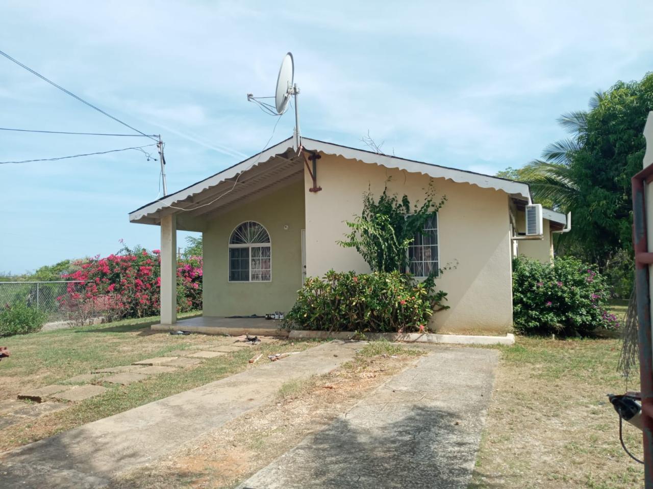 House for Sale   FLORENCE HALL VILLAGE
