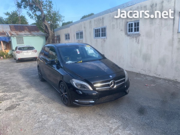 Mercedes-Benz B-Class 1,6L 2013
