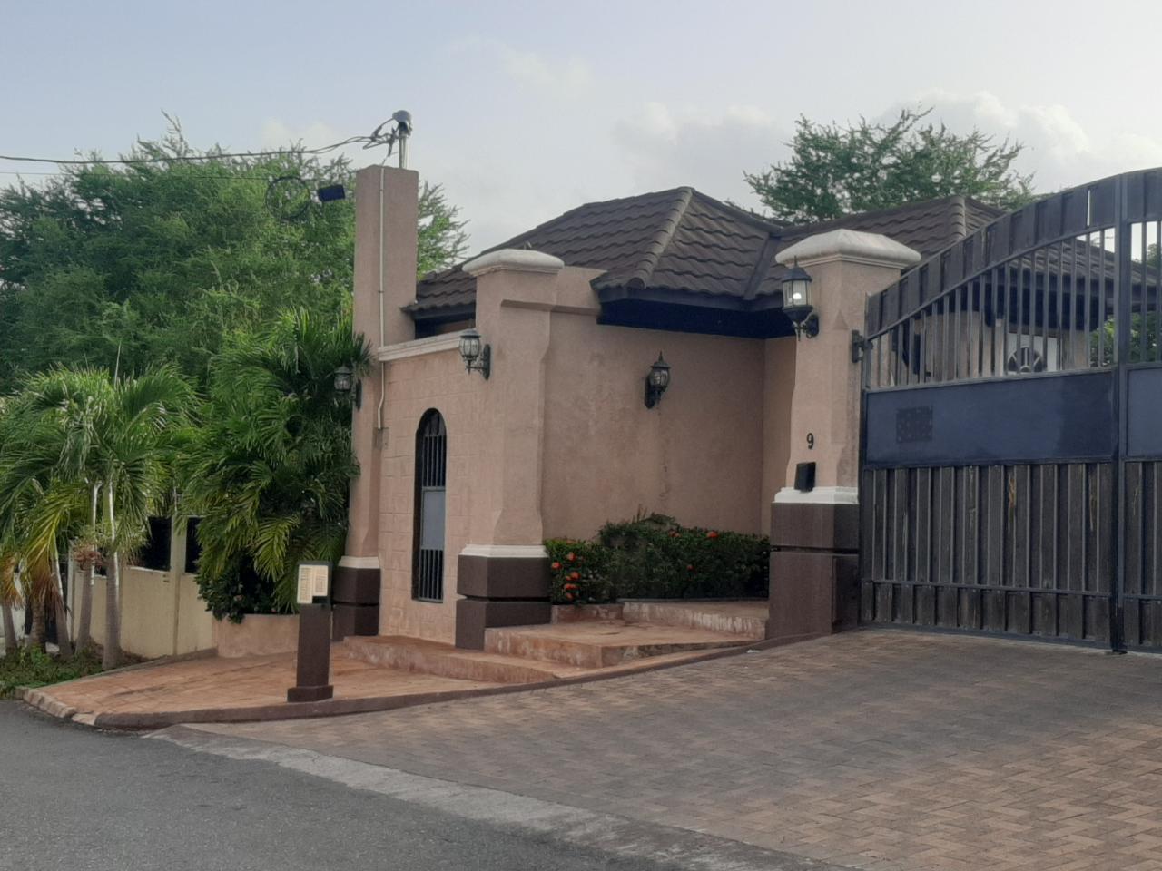 Apartment for Sale   Kingston 6