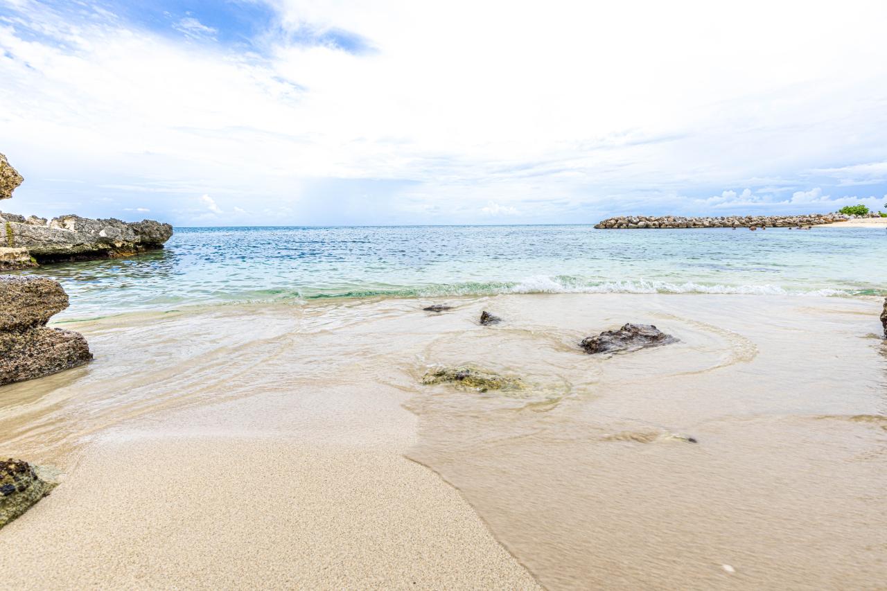 Resort Apartment/Villa for Sale   Negril