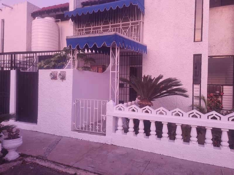Townhouse for Rent   Kingston 10