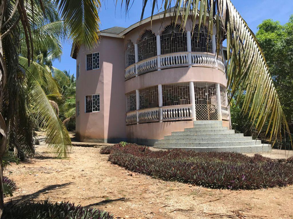 House for Sale   Negril