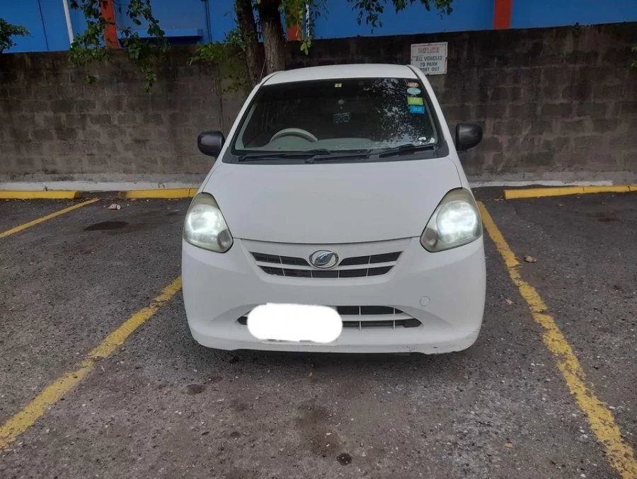 Daihatsu Mira 2013