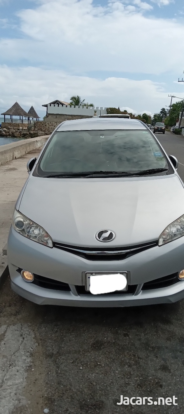 Toyota Wish 1,8L 2015
