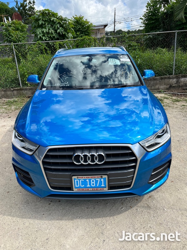 Audi Q3 2,0L 2015