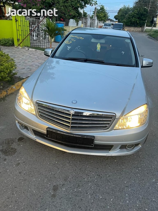 Mercedes-Benz C-Class 1,2L 2010