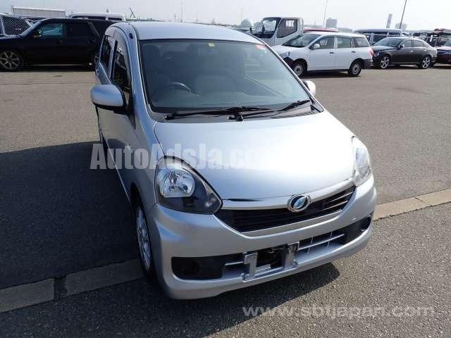 2017 Daihatsu Mira ES