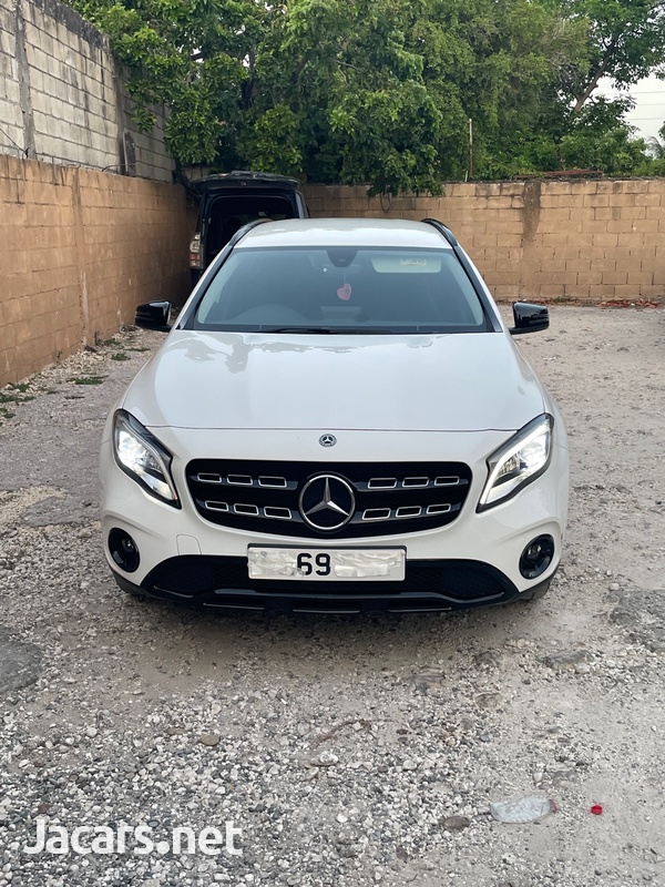Mercedes-Benz GLA-Class 1,6L 2019