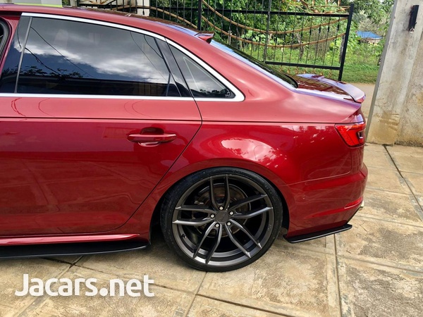 Audi A4 2,0L 2016