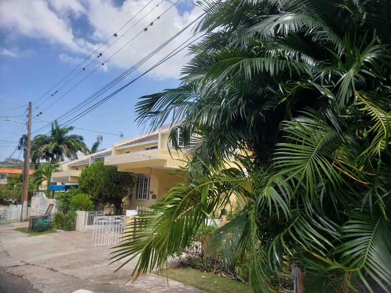 Townhouse for Rent   Kingston 6