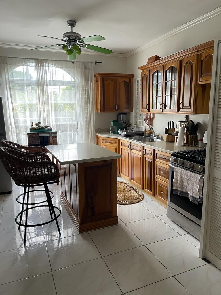 Apartment for Sale   Kingston 8