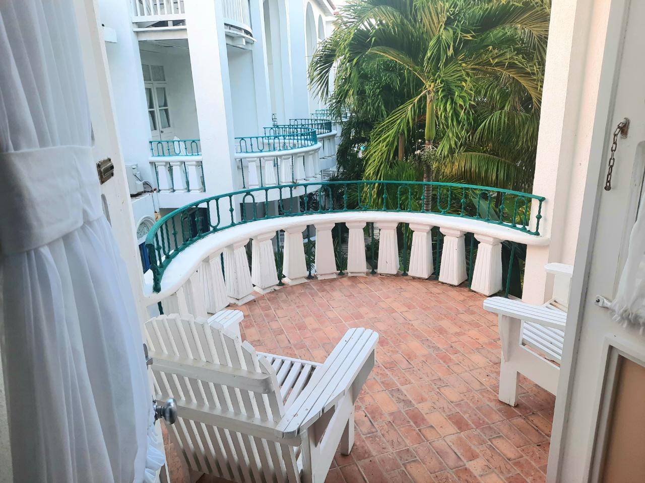 Resort Apartment/Villa for Sale   Runaway Bay