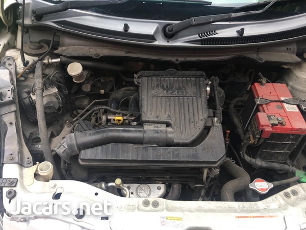 Suzuki DZire 1,2L 2015