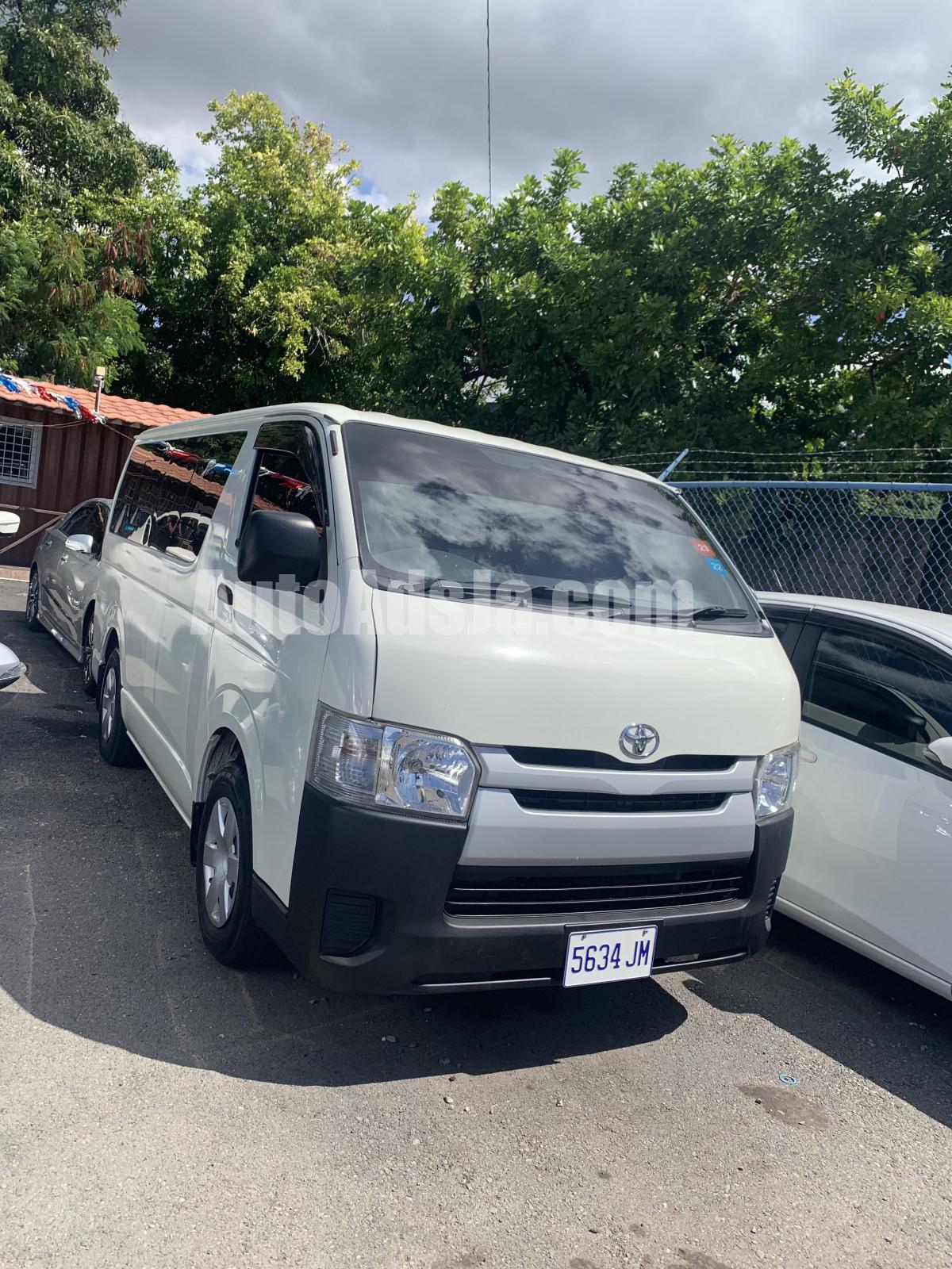 2016 Toyota Hiace