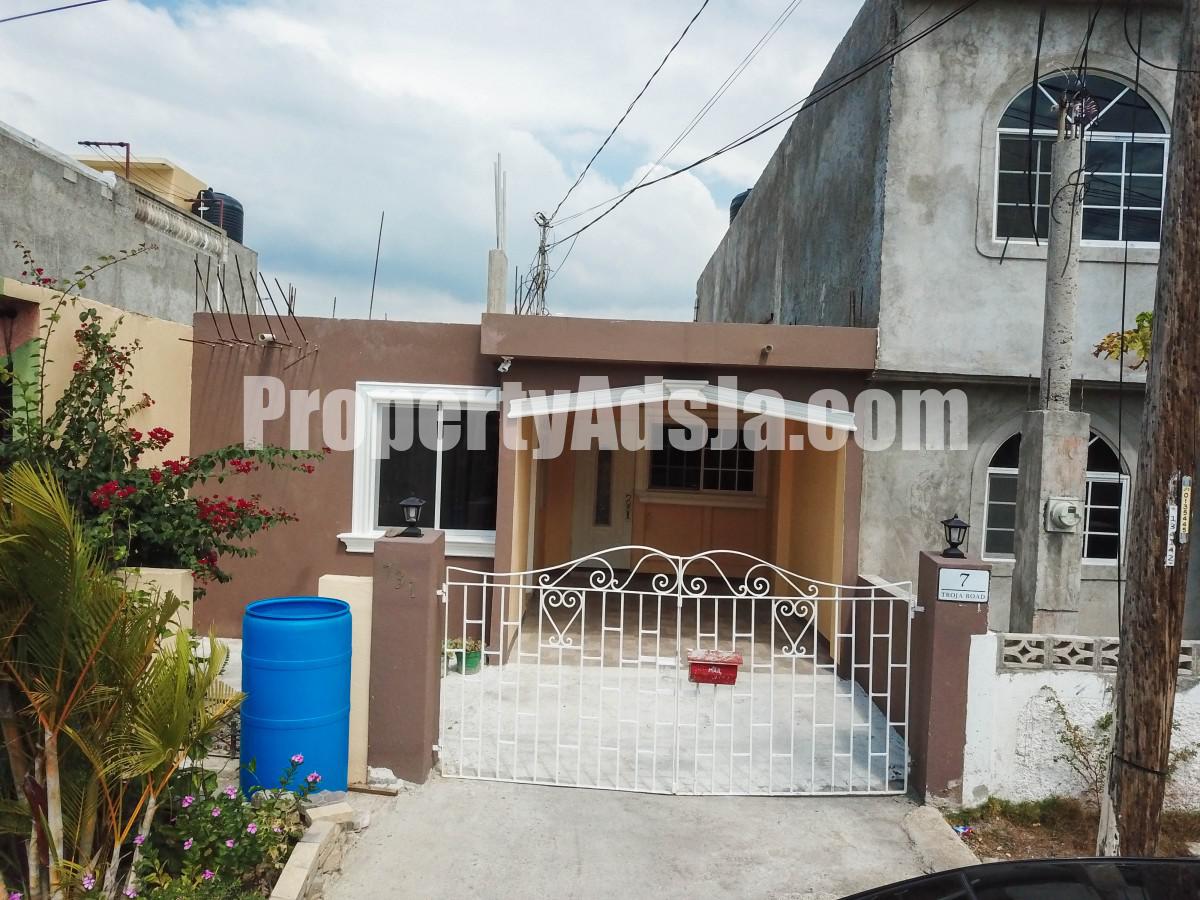 3 bed House For Sale in Troja Road, St. Catherine, Jamaica