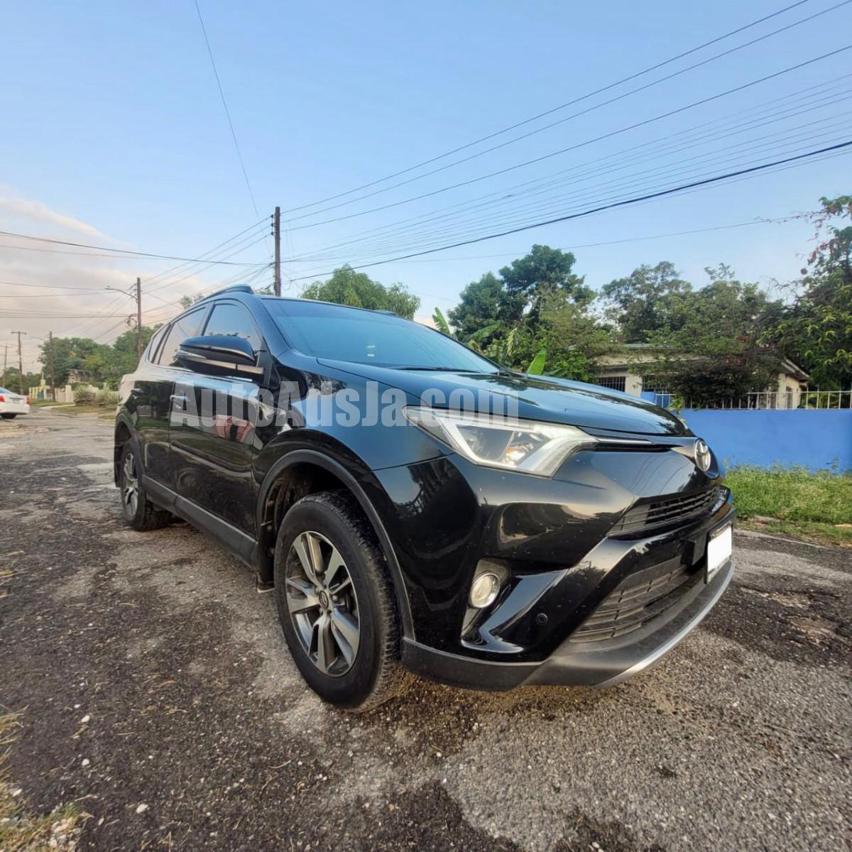 2018 Toyota RAV4