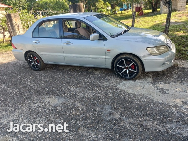 Mitsubishi Lancer 1,6L 2000