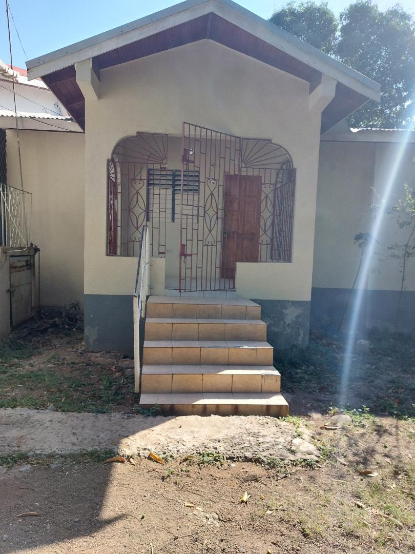 House for Rent   May Pen