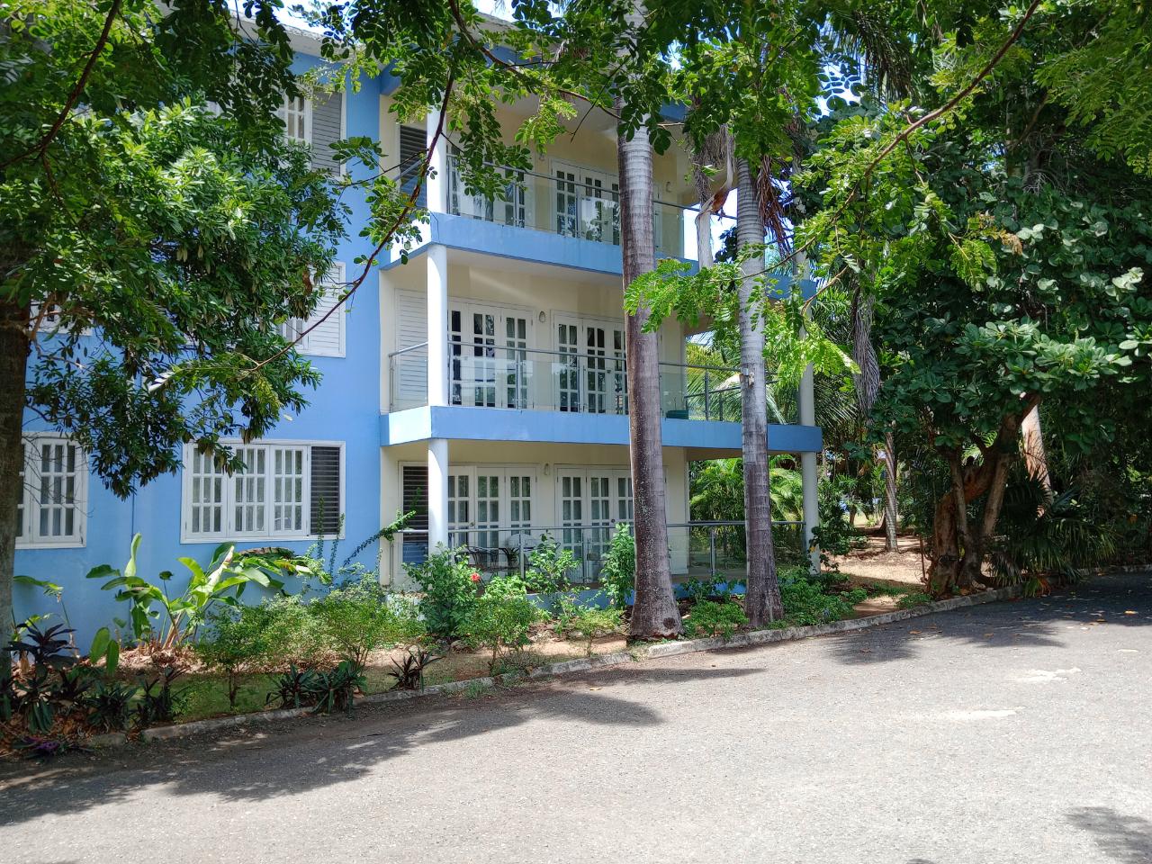 Apartment for Sale Tower Isle