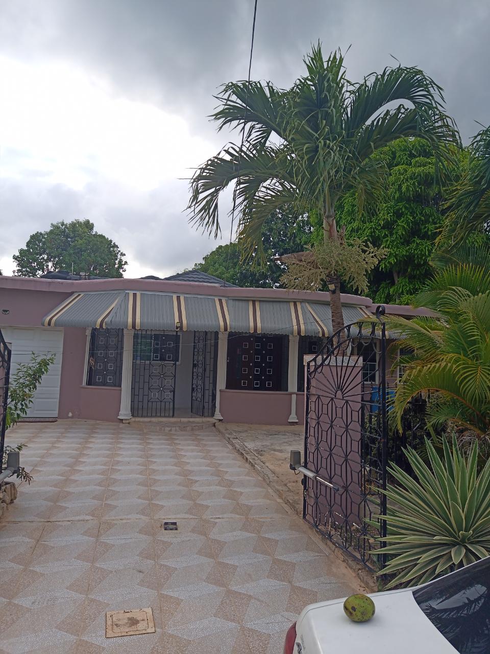 House for Sale   Montego Bay
