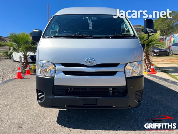 Toyota Regius 2,0L 2016