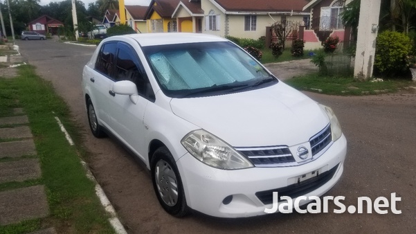 Nissan Tiida 1,5L 2010