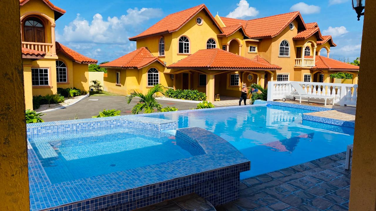 Townhouse for Sale   Montego Bay
