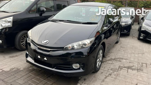 Toyota Wish 1,8L 2013