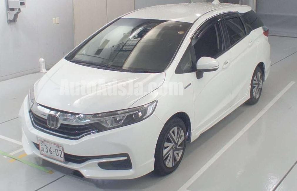 2018 Honda Fit Shuttle Hybrid