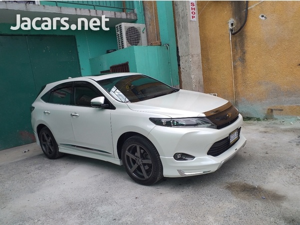 Toyota Harrier 2,0L 2015