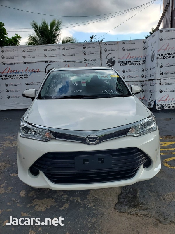 Toyota Axio 1,5L 2017