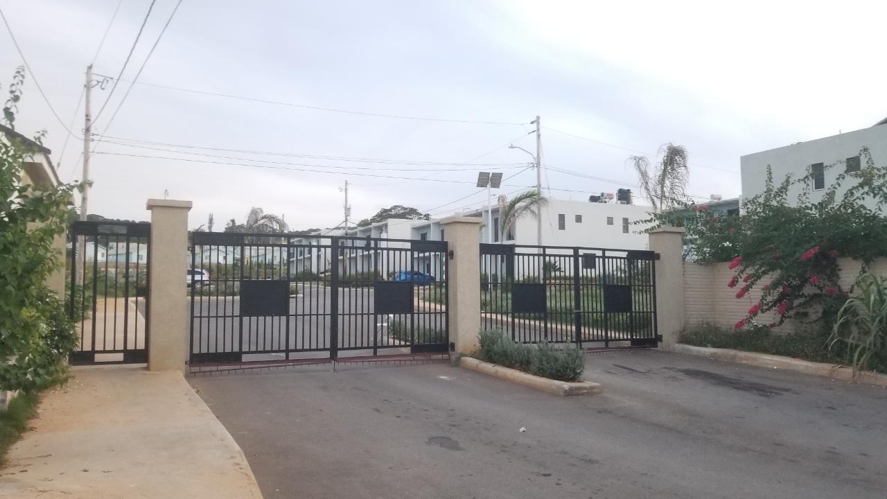 Townhouse for Rent   Discovery Bay